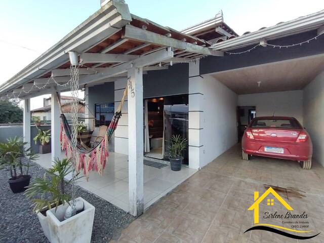 #0196 - Casa para Venda em Balneário Barra do Sul - SC