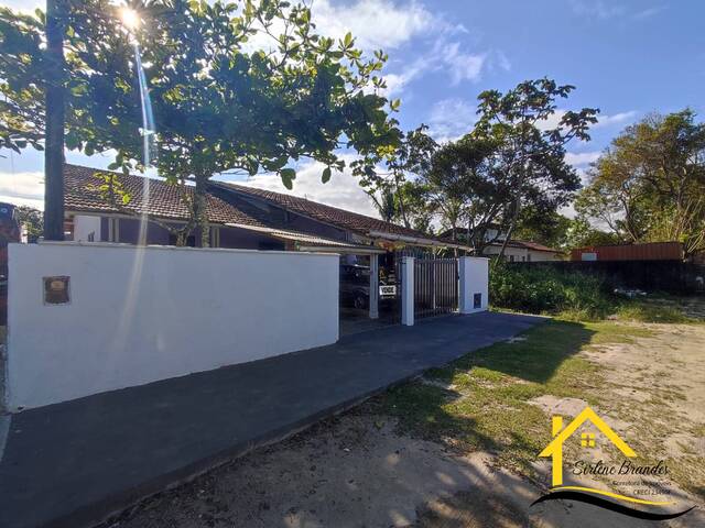 #0270 - Casa para Venda em Balneário Barra do Sul - SC