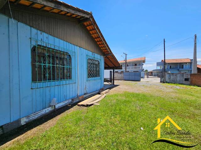 #0104 - Casa para Venda em Balneário Barra do Sul - SC