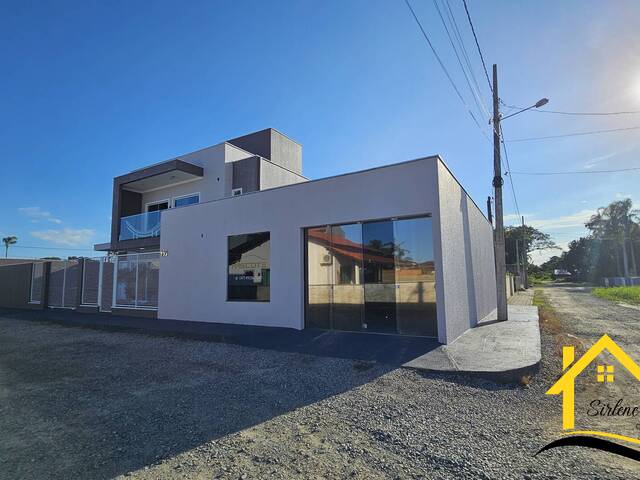 #0389 - Casa para Venda em Balneário Barra do Sul - SC