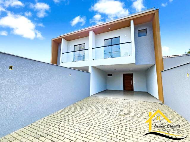 #0449 - Casa para Venda em Balneário Barra do Sul - SC