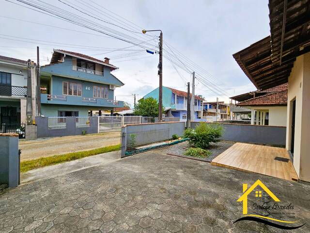 Casa para Venda em Balneário Barra do Sul - 4