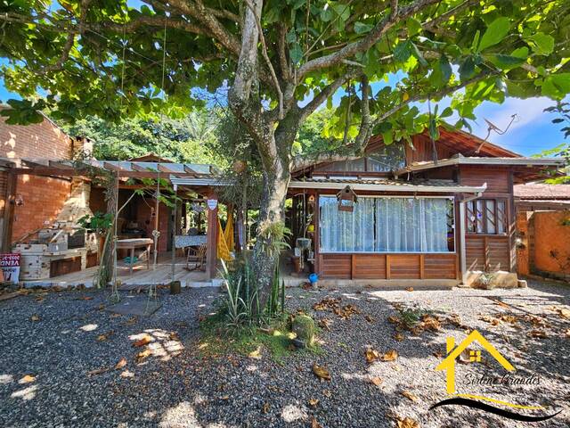 #0272 - Casa para Venda em Balneário Barra do Sul - SC