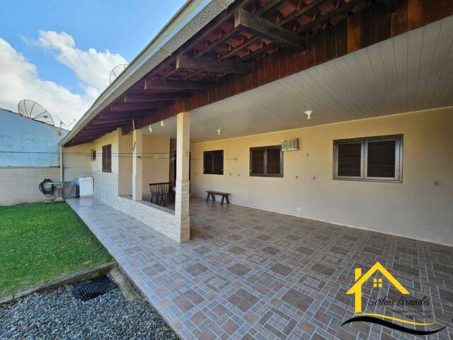 #0579 - Casa para Venda em Balneário Barra do Sul - SC - 2