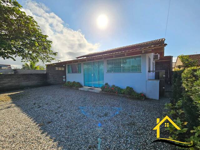 #0580 - Casa para Venda em Balneário Barra do Sul - SC - 2