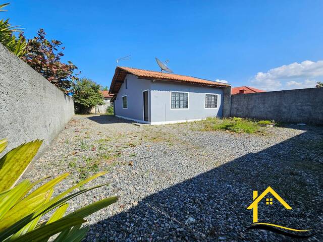 #0593 - Casa para Venda em Balneário Barra do Sul - SC - 1
