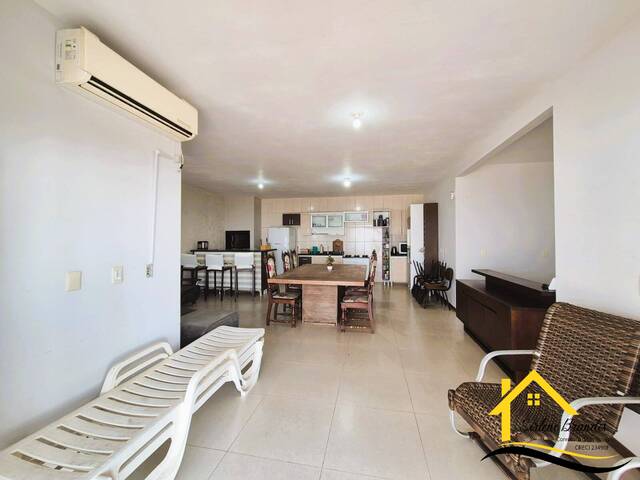 #0328 - Casa para Venda em Balneário Barra do Sul - SC