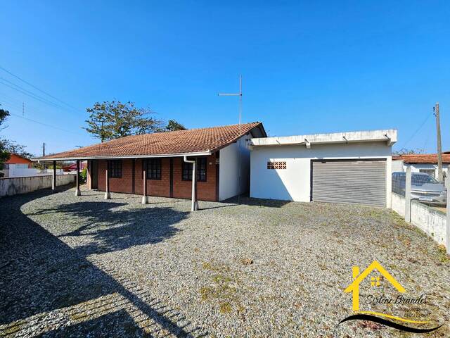 #0574 - Casa para Venda em Balneário Barra do Sul - SC - 1