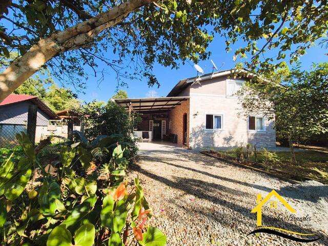 #0596 - Casa para Venda em Balneário Barra do Sul - SC - 1