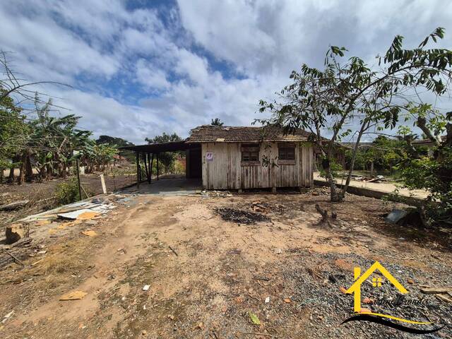 0612 - Casa Mista no Bairro Salinas l Balneário Barra do Sul