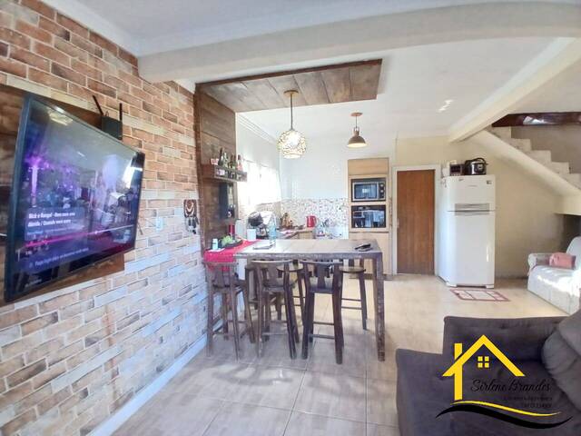 #0623 - Casa para Venda em Balneário Barra do Sul - SC - 2