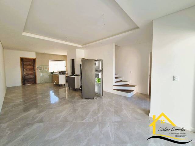 #0625 - Casa para Venda em Balneário Barra do Sul - SC - 2