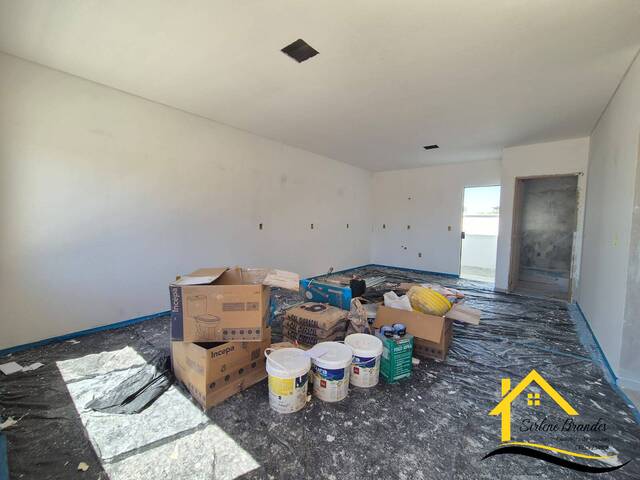 #0566 - Casa para Venda em Balneário Barra do Sul - SC - 2