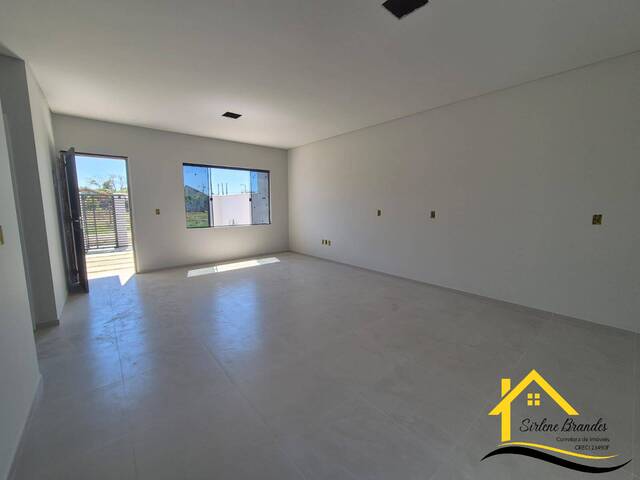 #0568 - Casa para Venda em Balneário Barra do Sul - SC - 3