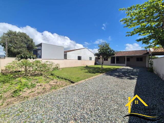#0579 - Casa para Venda em Balneário Barra do Sul - SC - 1