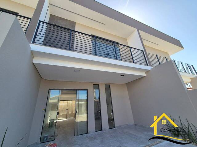 #0333 - Casa para Venda em Balneário Barra do Sul - SC