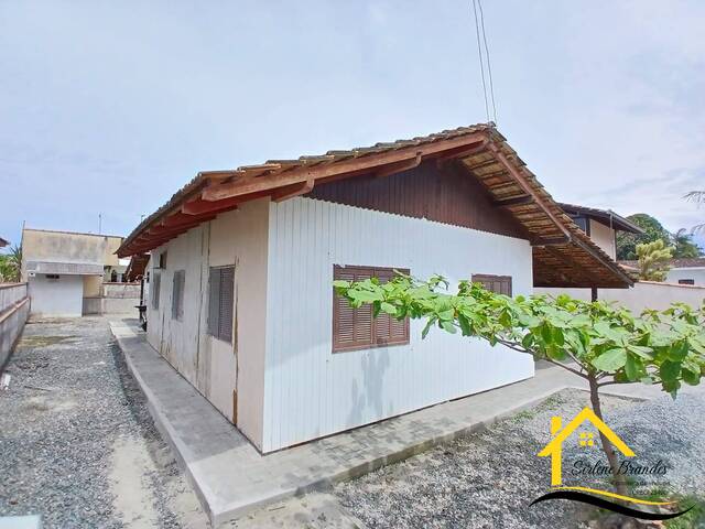 #0628 - Casa para Venda em Balneário Barra do Sul - SC - 1