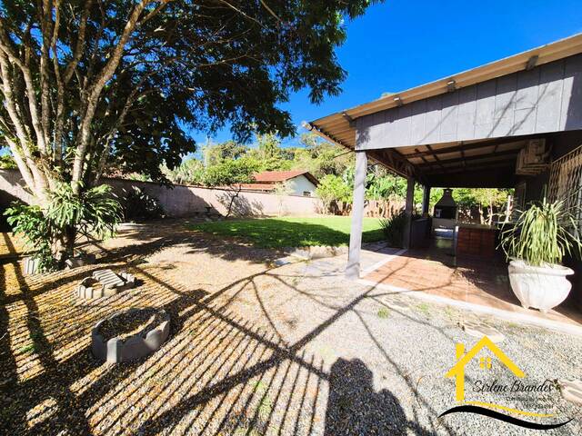 #0256 - Casa para Venda em Balneário Barra do Sul - SC
