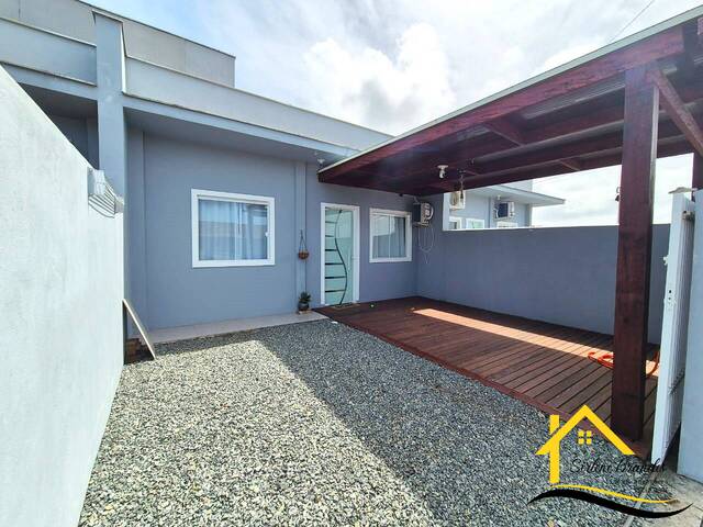 #0632 - Casa para Venda em Balneário Barra do Sul - SC - 1