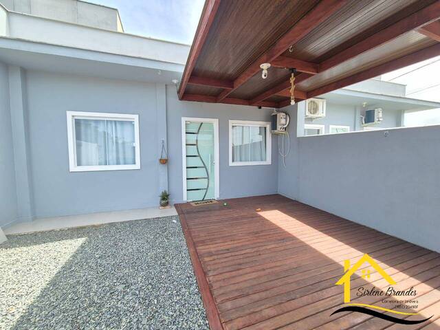 #0632 - Casa para Venda em Balneário Barra do Sul - SC - 2