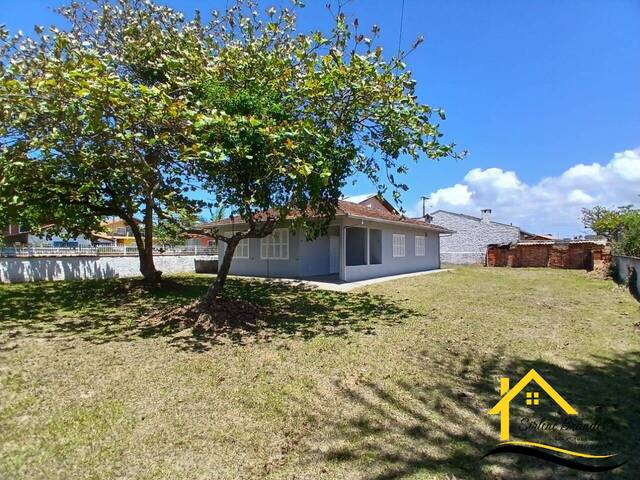 Casa para Venda em Balneário Barra do Sul - 5