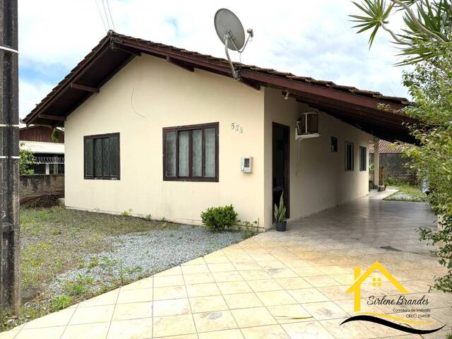 Venda em Costeira - Balneário Barra do Sul