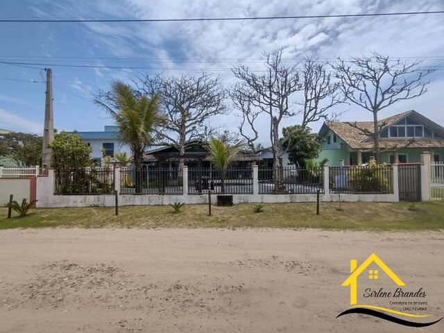 #0649 - Casa para Venda em Balneário Barra do Sul - SC - 2