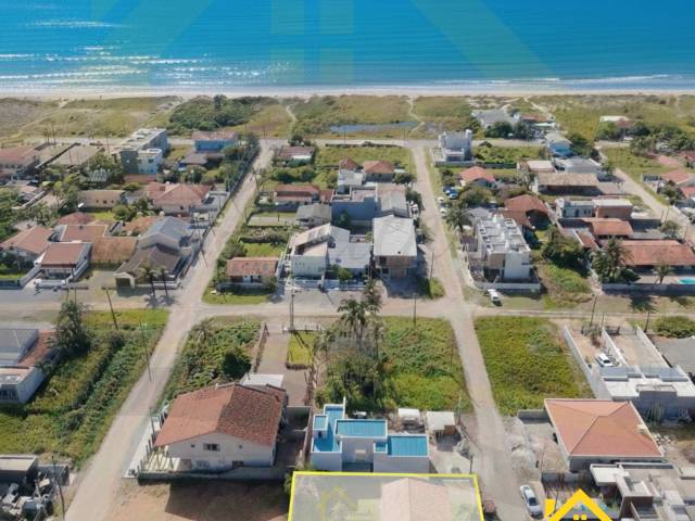 #0523 - Casa para Venda em Balneário Barra do Sul - SC
