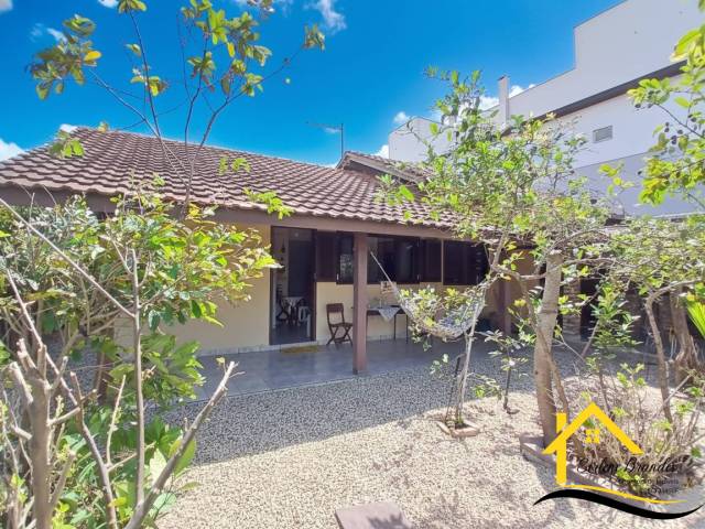 #0672 - Casa para Venda em Balneário Barra do Sul - SC