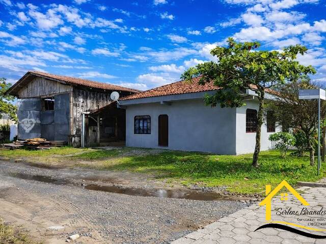 #0676 - Casa para Venda em Balneário Barra do Sul - SC - 2