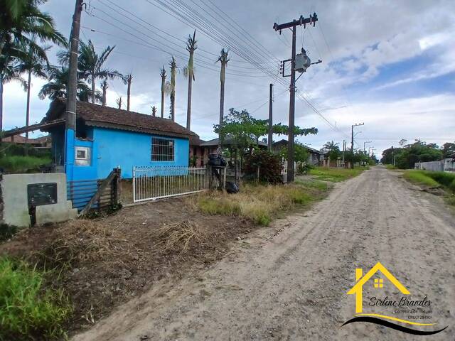 #0683 - Casa para Venda em Balneário Barra do Sul - SC