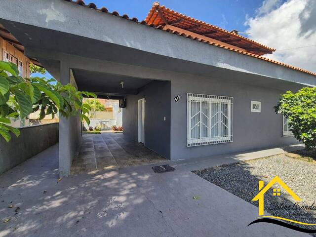 #0216 - Casa para Venda em Balneário Barra do Sul - SC