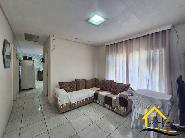 #0216 - Casa para Venda em Balneário Barra do Sul - SC