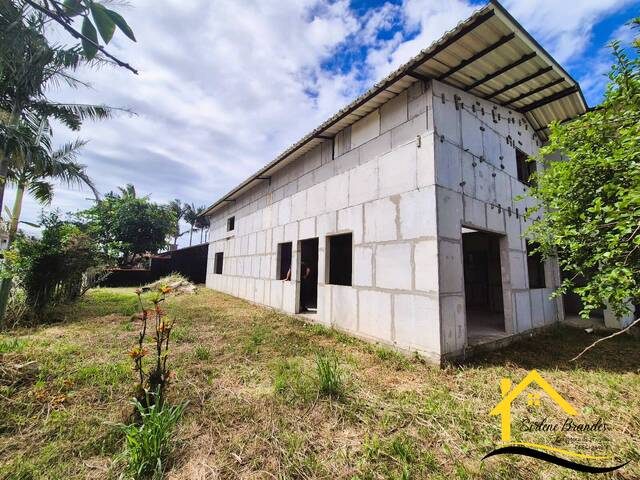 Venda em Salinas - Balneário Barra do Sul