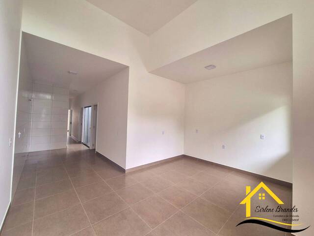 #0457 - Casa para Venda em Balneário Barra do Sul - SC