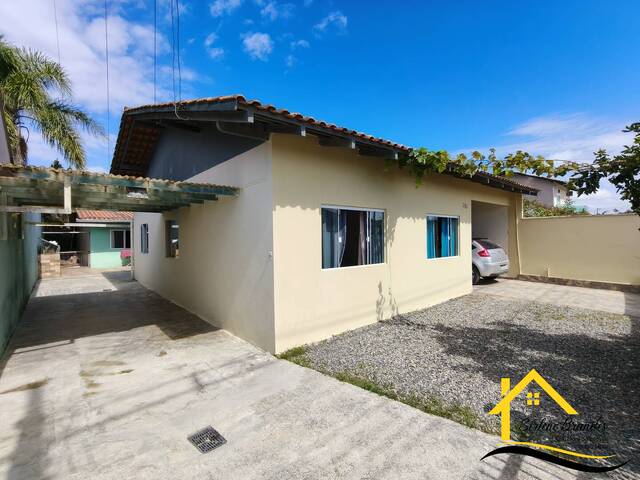 #0698 - Casa para Venda em Balneário Barra do Sul - SC