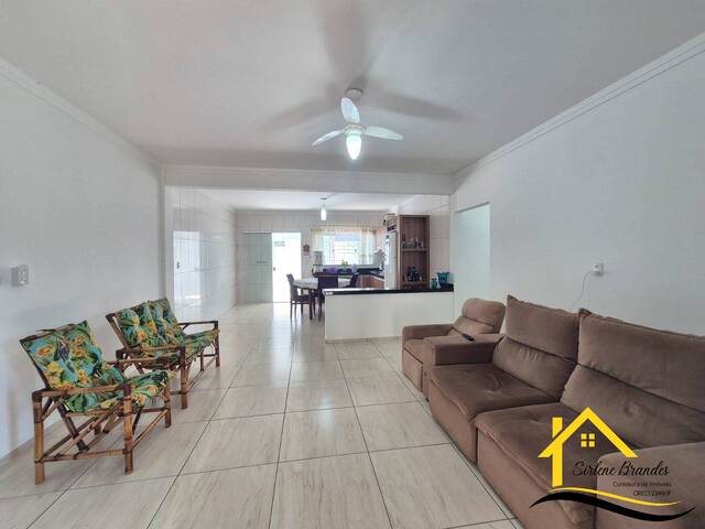 #0680 - Casa para Venda em Balneário Barra do Sul - SC