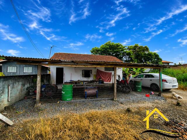 Casa para Venda em Balneário Barra do Sul - 2