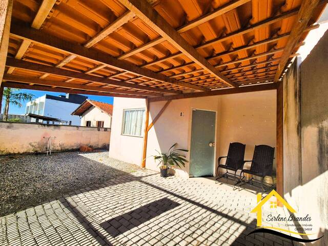 #0721 - Casa para Venda em Balneário Barra do Sul - SC - 2