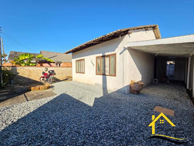 Casa para Venda em Balneário Barra do Sul - 2