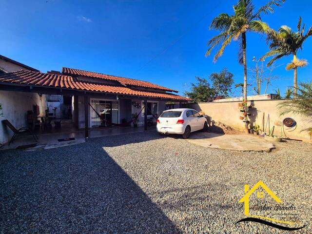 Casa para Venda em Balneário Barra do Sul - 2