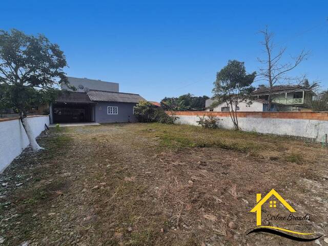Casa para Venda em Balneário Barra do Sul - 2