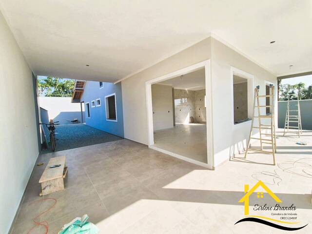 #0749 - Casa para Venda em Balneário Barra do Sul - SC - 2