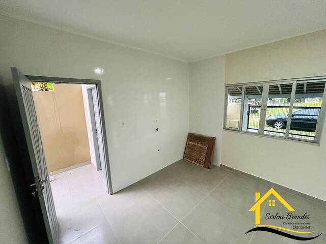 Casa para Venda em Balneário Barra do Sul - 4